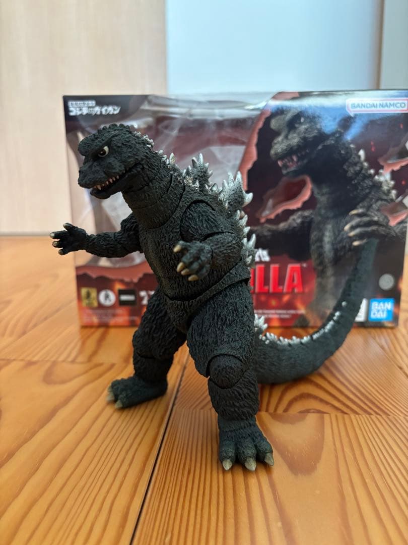 S.H.MonsterArts ゴジラ（1972） フィギュア