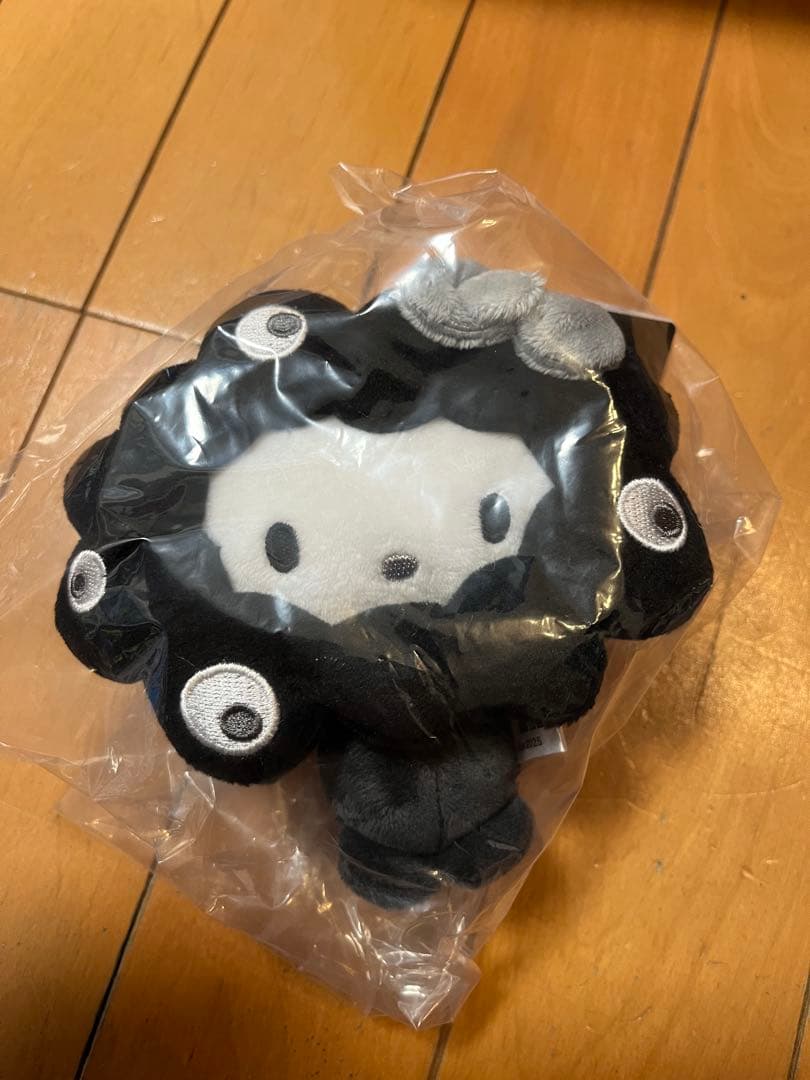 ミャクミャク　なりきりぬいぐるみ　(BC)ブラック 4体　サンリオ　カラビナ