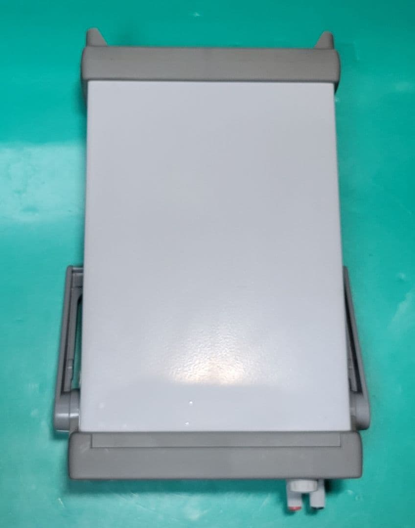 renapoyo様 E3642A 0-8V 5A 0-20V 2.5A DC電源