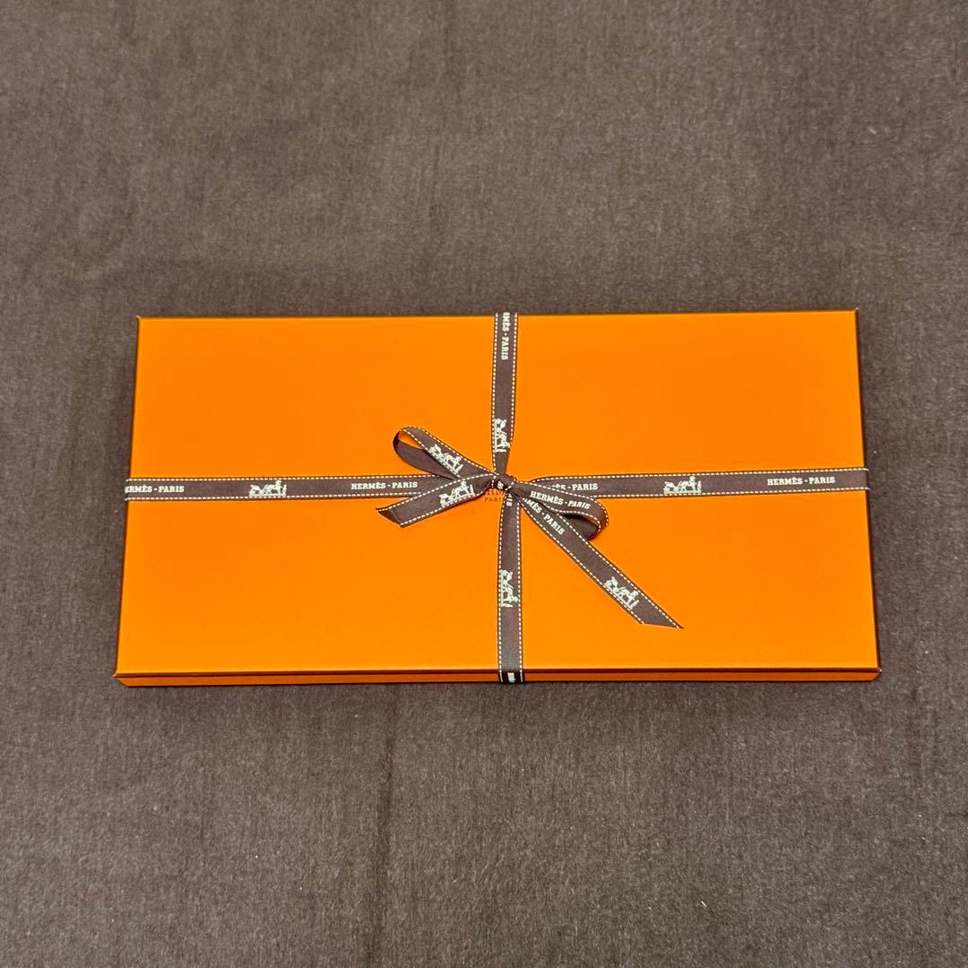 新品未使用 エルメス カレジェアン 《エルメスの世界》　カシシル　カシミアシルク