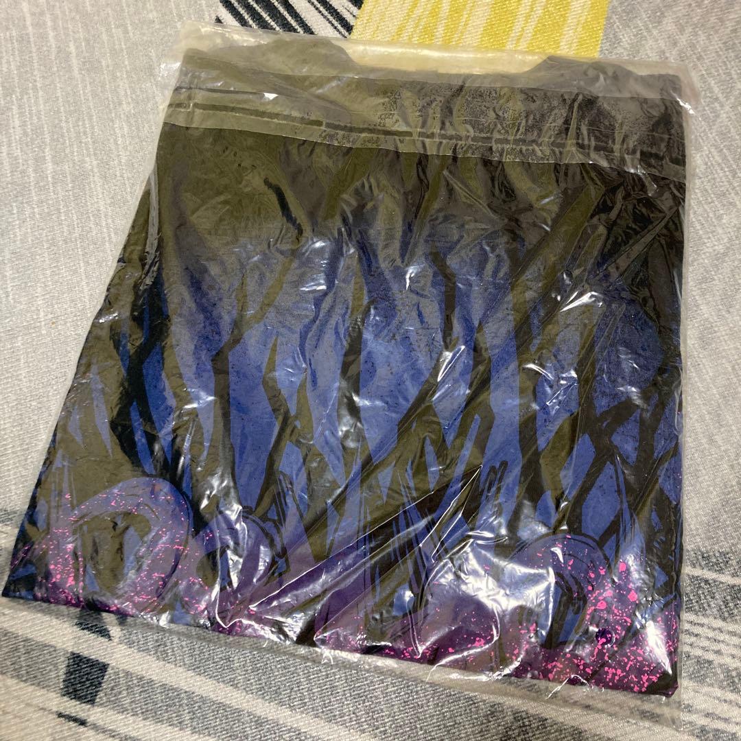 希少品！新品未開封【ONE OK ROCK】バンドTシャツ Mサイズ ブラック