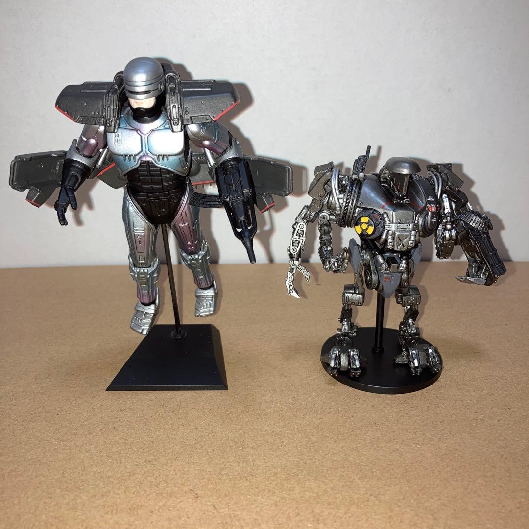 ロボコップ　フィギュア　2体セット エクスクイジットスーパーシリーズ/ ロボコップ2: ロボコップ 1/12