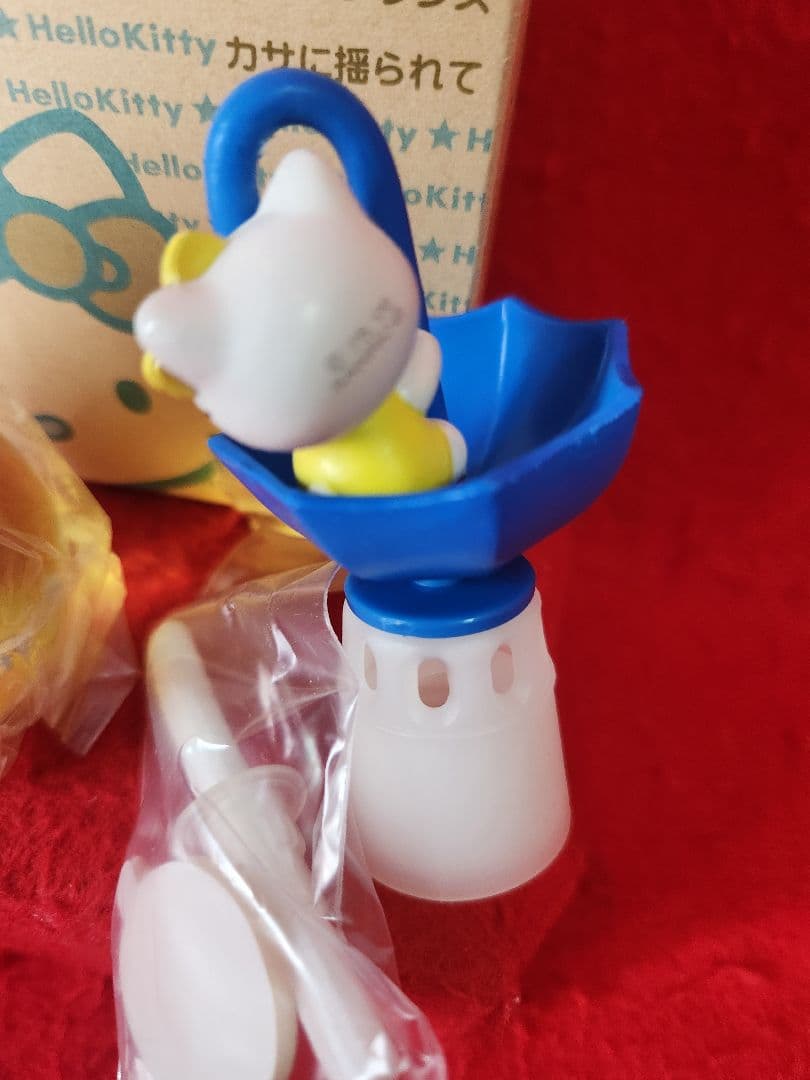 サンリオ　キティ　カー フレグランス　８種