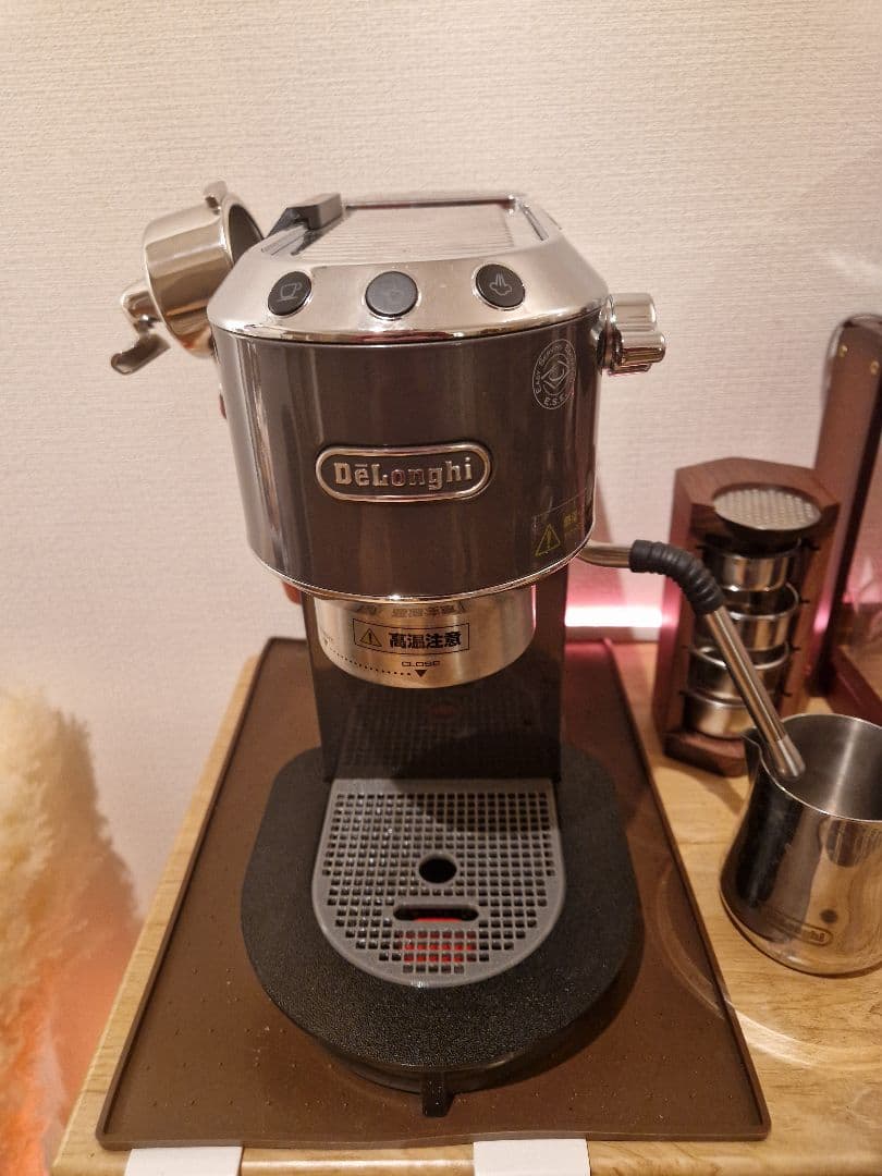 【美品】デロンギ デディカ アルテ EC885J アップグレード多数 Amazon | De'Longhi (デロンギ) エスプレッソメーカー デディカ アルテ