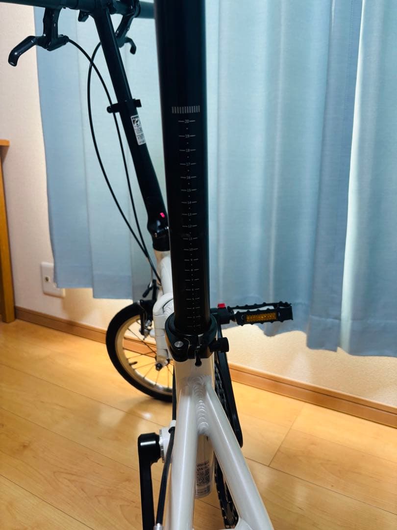 【愛知】SINA COVA 折りたたみ自転車 6.8kg