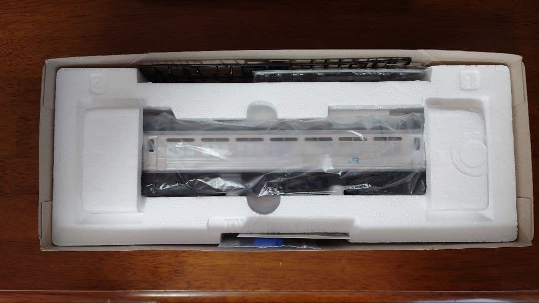 TOMIX製【HO-2029】EF81-300形電気機関車