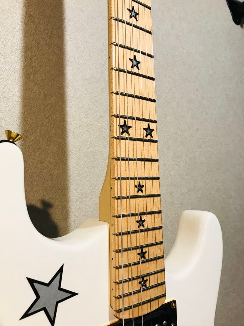 岡本さま ボンジョビ リッチーサンボラエレキギター - メルカリ