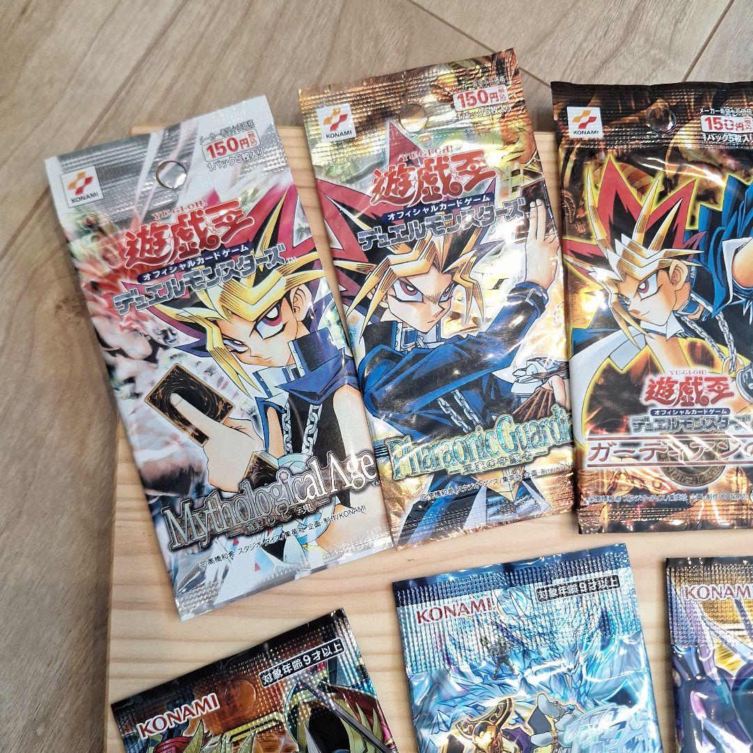 遊戯王未開封パック12種セット+シングルカード