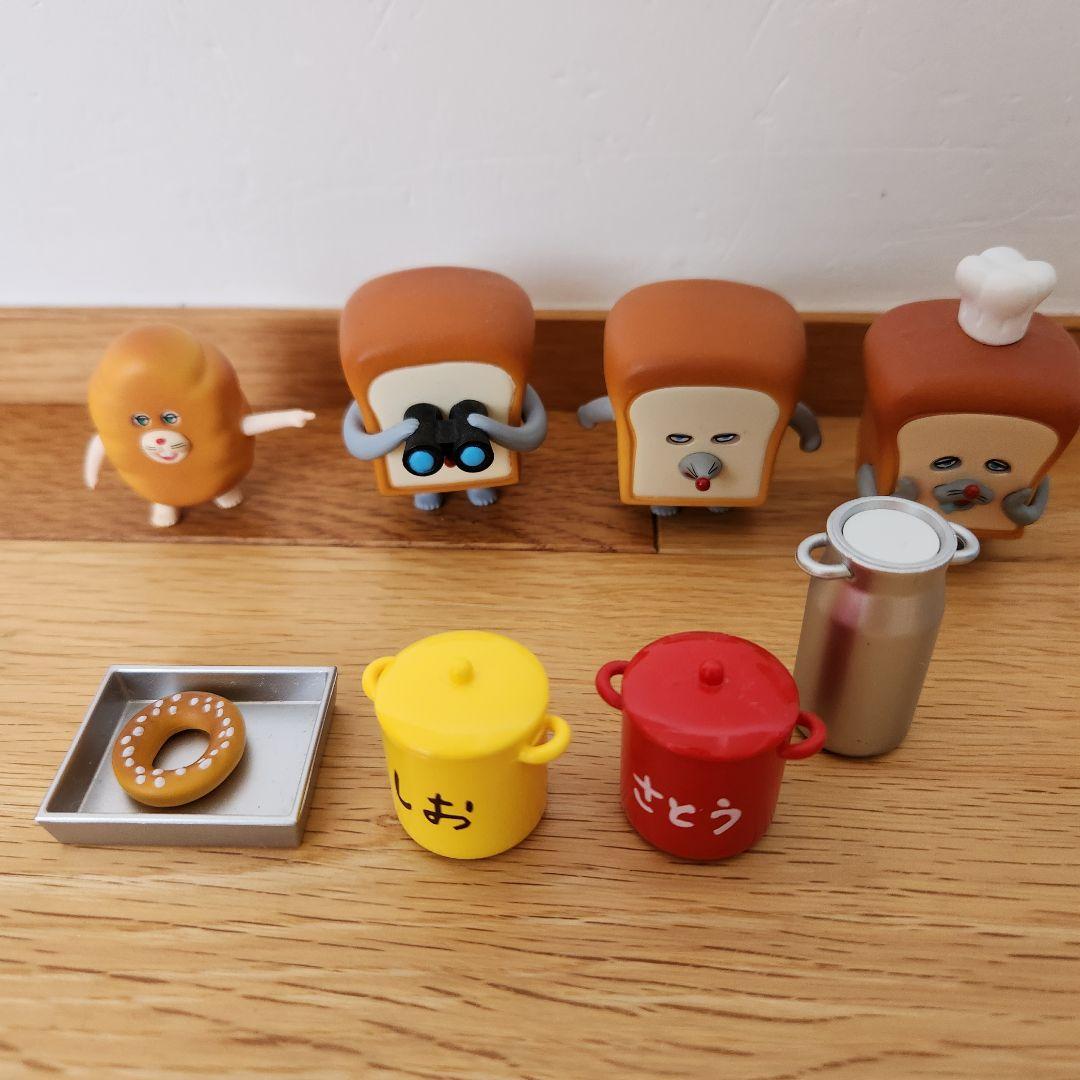 値下げ中 パンどろぼう フィギュアセット - メルカリ