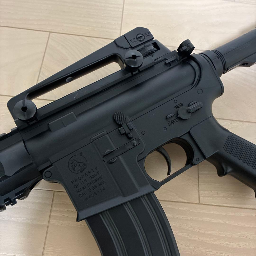 東京マルイ　電池6本化　m4 cqb light pro 10禁 エアガン