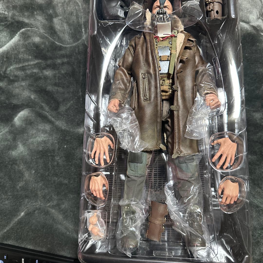 ホットトイズ1/6ベイン