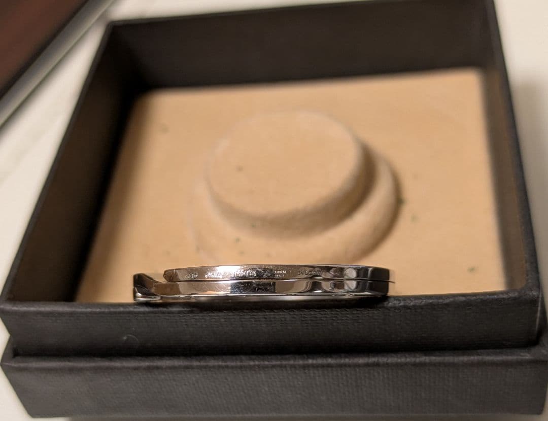 BVLGARI シルバー ロゴリング - メルカリ