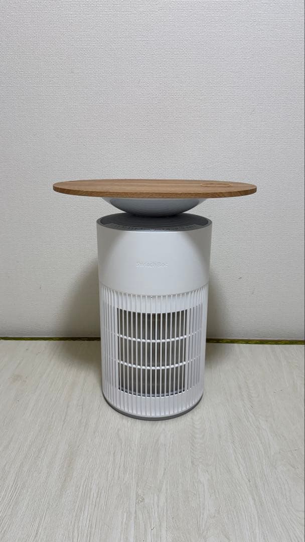 【1台4役】SwitchBot 空気清浄機 Table 脱臭 ワイヤレス充電 SwitchBot 空気清浄機 Table | 1台4役を兼ねた空気清浄機 – SwitchBot