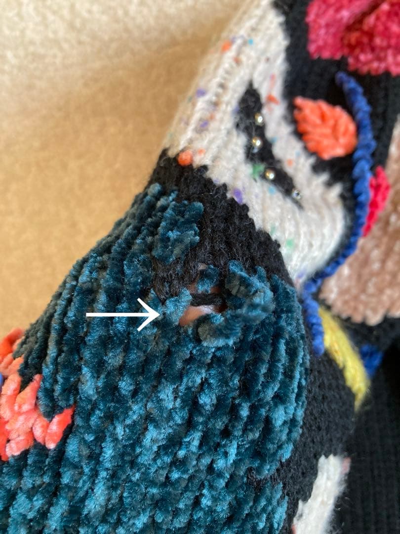 BEARDSLEY ビアズリー 袖ジャガードニット カラフル フラワー ブラック