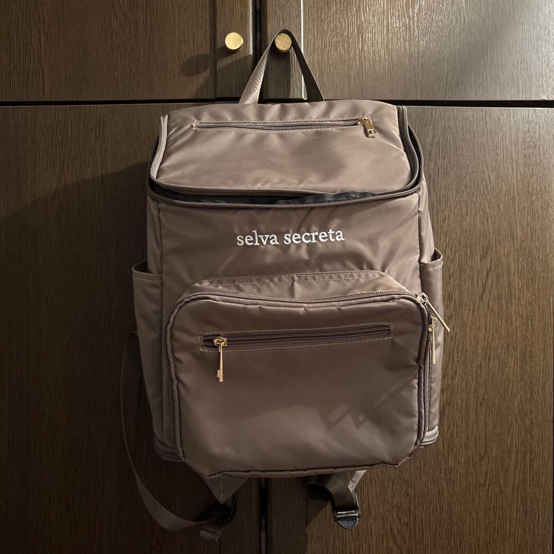 川崎希selva secretaリュクサック Amazon.co.jp: 川崎希 マザーズバッグ selva secreta 多機能マザーズ
