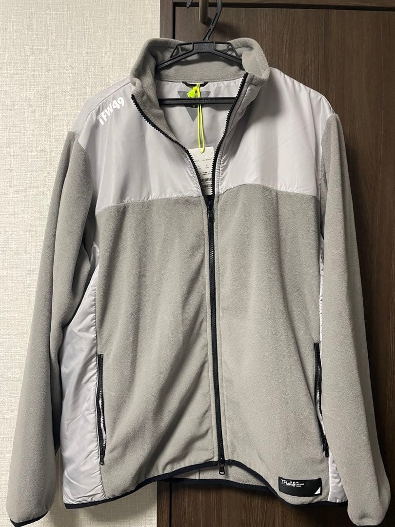 TFW49 フリースブルゾン グレー メンズXL TFW49 - COMBINATION HOODED JACKET | ブルゾン | グレー | メンズ
