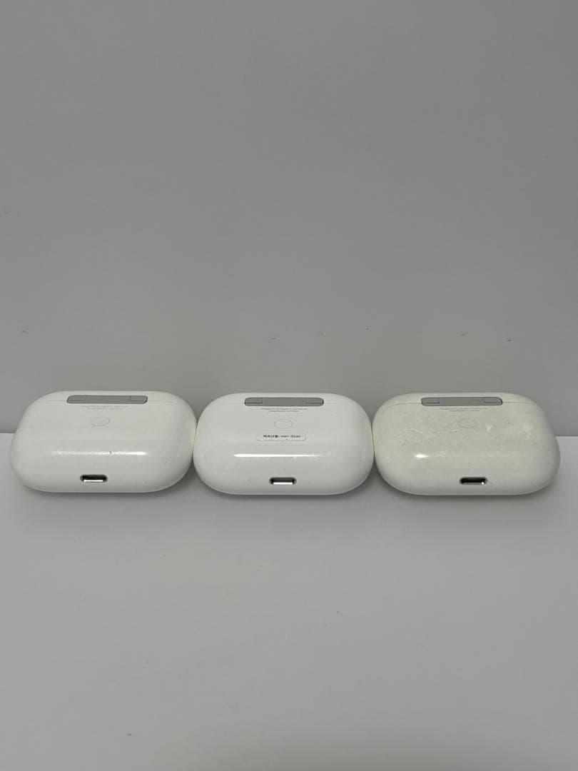 n*.様 《J7-217》AirPods本体 3個セット ホワイト