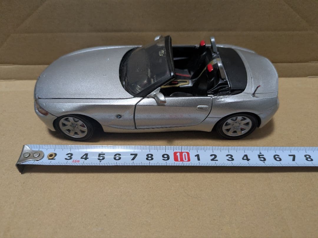 BMW Z4 シルバー　ミニカー　1/24 BMW Z4 シルバー ミニカー 1/24