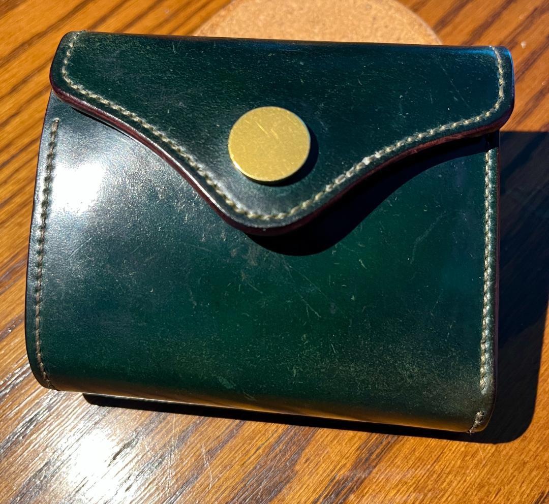 ROBUSTA ロブスタレザー ホーウィン コードバン 真鍮 財布ウォレット ロブスタレザーRobusta leather ホーウィンコードバン 三つ折り財布