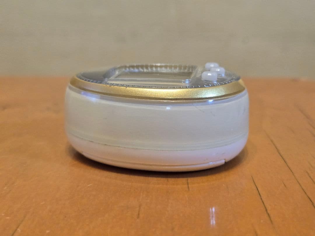 たまごっち4U 白 ホワイト tamagotchi