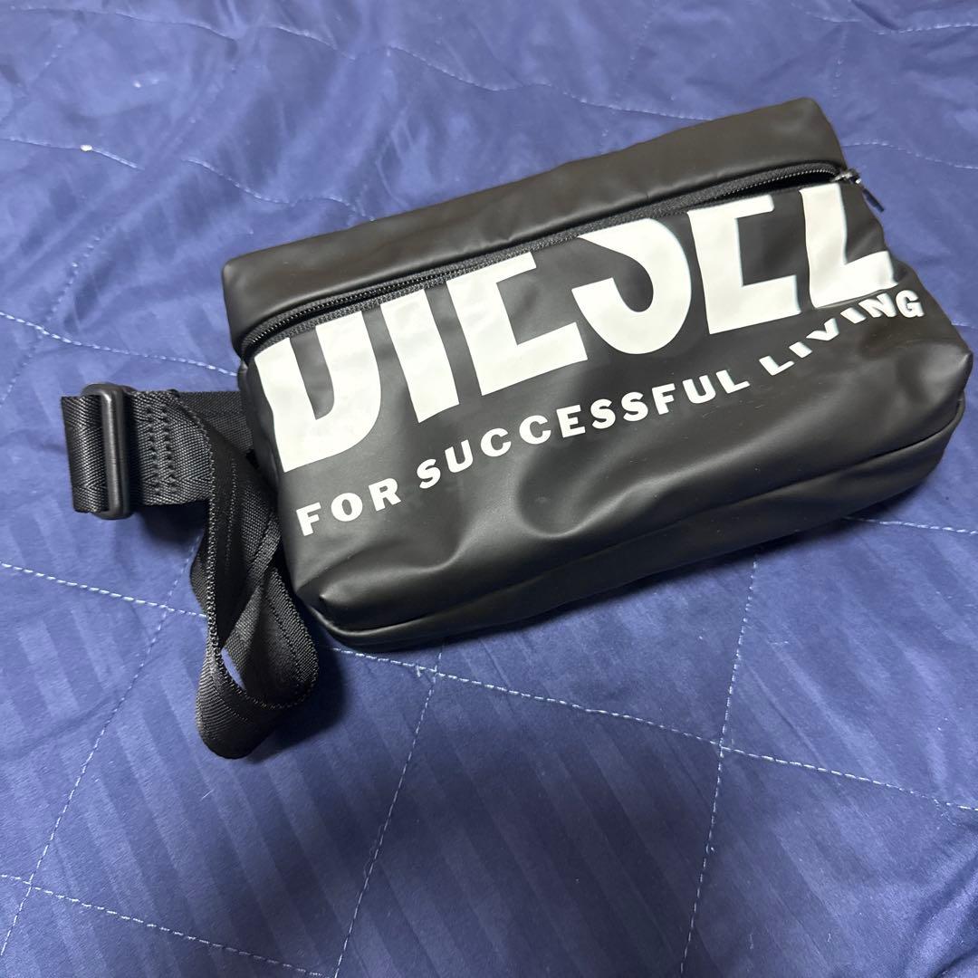 DIESEL ボディバッグ ブラック DIESEL（ディーゼル） 【並行輸入品】ディーゼル ボディバッグ