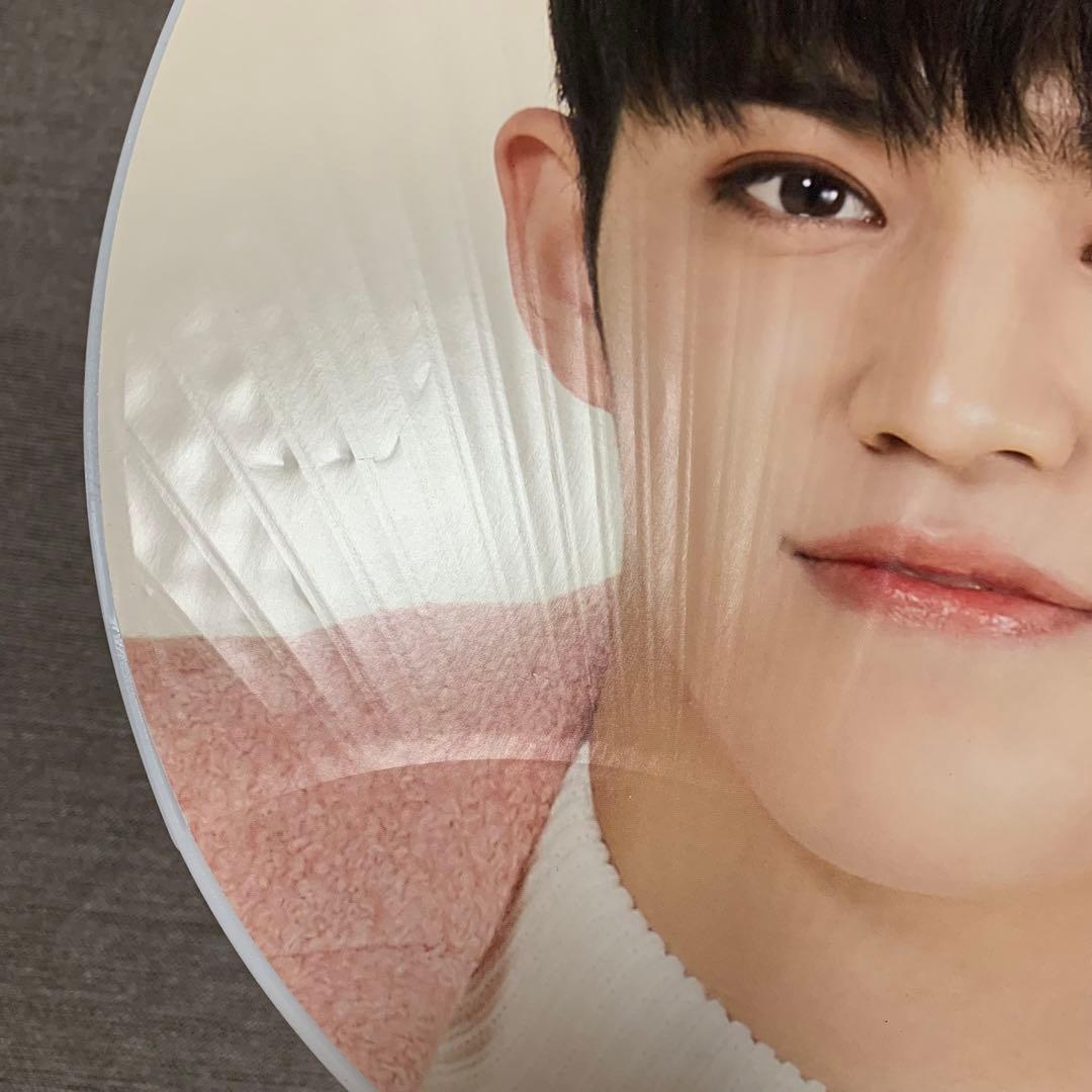 SEVENTEEN エスクプス うちわ セット - メルカリ