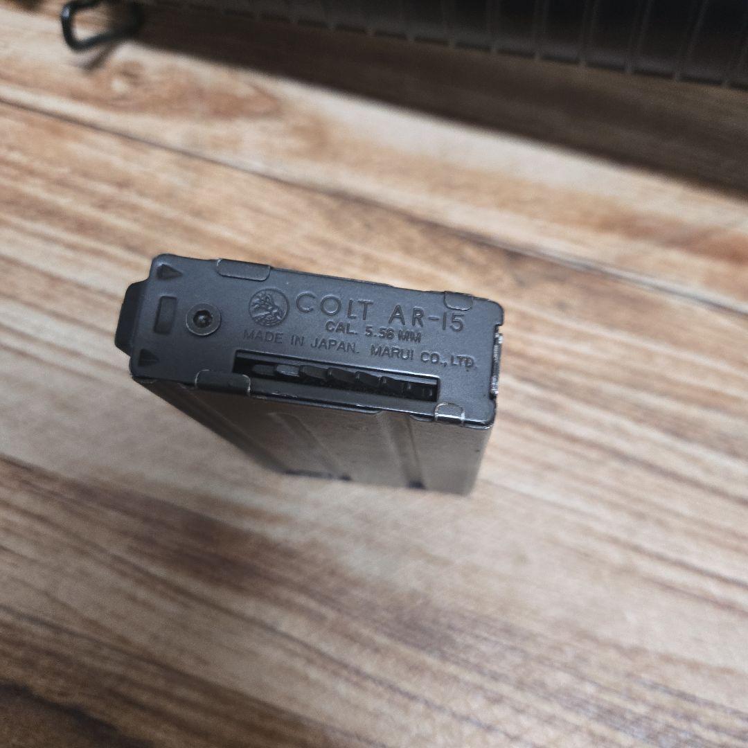 東京マルイ電動ガン コルトM16A2　マガジン付