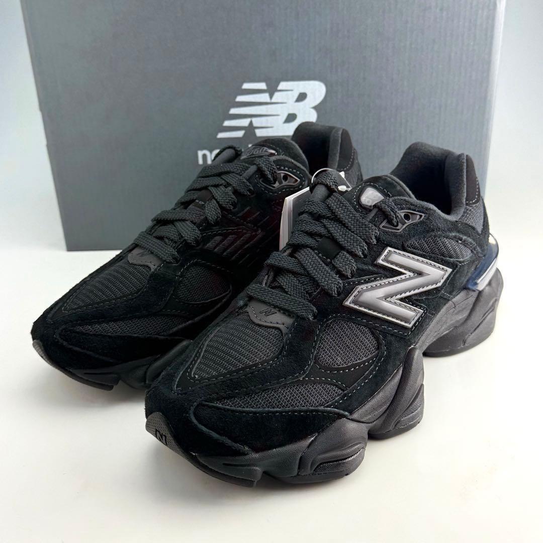 24.5cm ニューバランス 9060 \"トリプルブラック\" U9060BPM