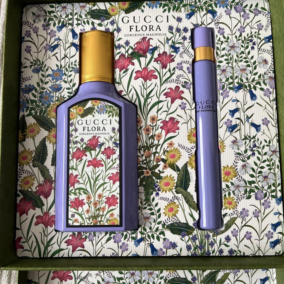 GUCCI FLORA Gorgeous Magnolia セット Amazon.com : Gucci Flora Gorgeous Magnolia Woman's Gift Set: 100ml