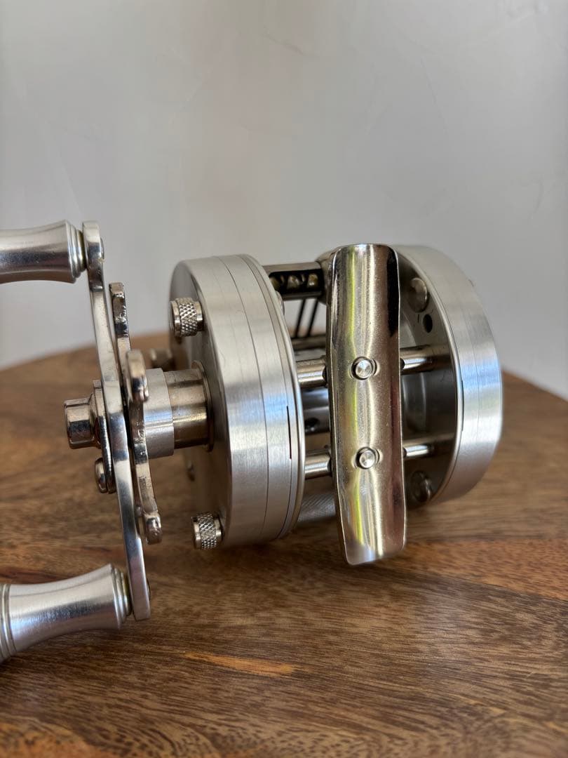 五十鈴工業リール BC620CCC VINTAGE Made in Japanの通販はau PAY