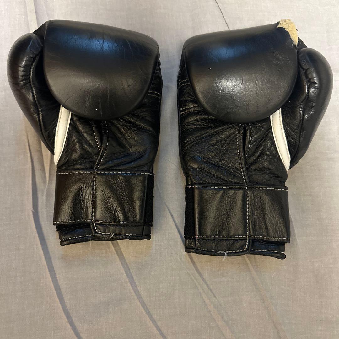 Winning 黒 8oz ボクシンググローブ - メルカリ