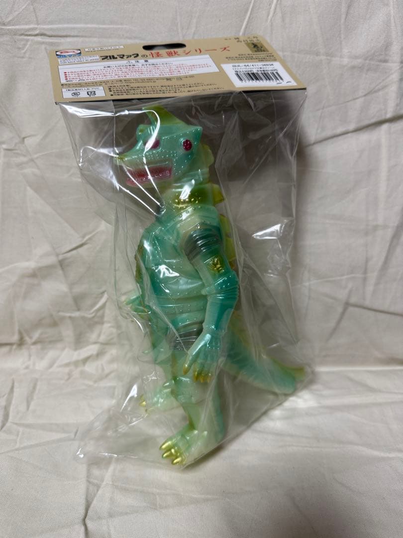 【新品未開封品】ブルマァク メカゴジラ 畜光グリーン版 m1号 マルサン