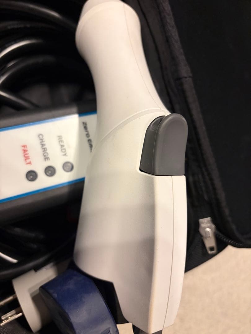 日産 リーフ Nissan Zero Emission 充電器 - アクセサリーファッション