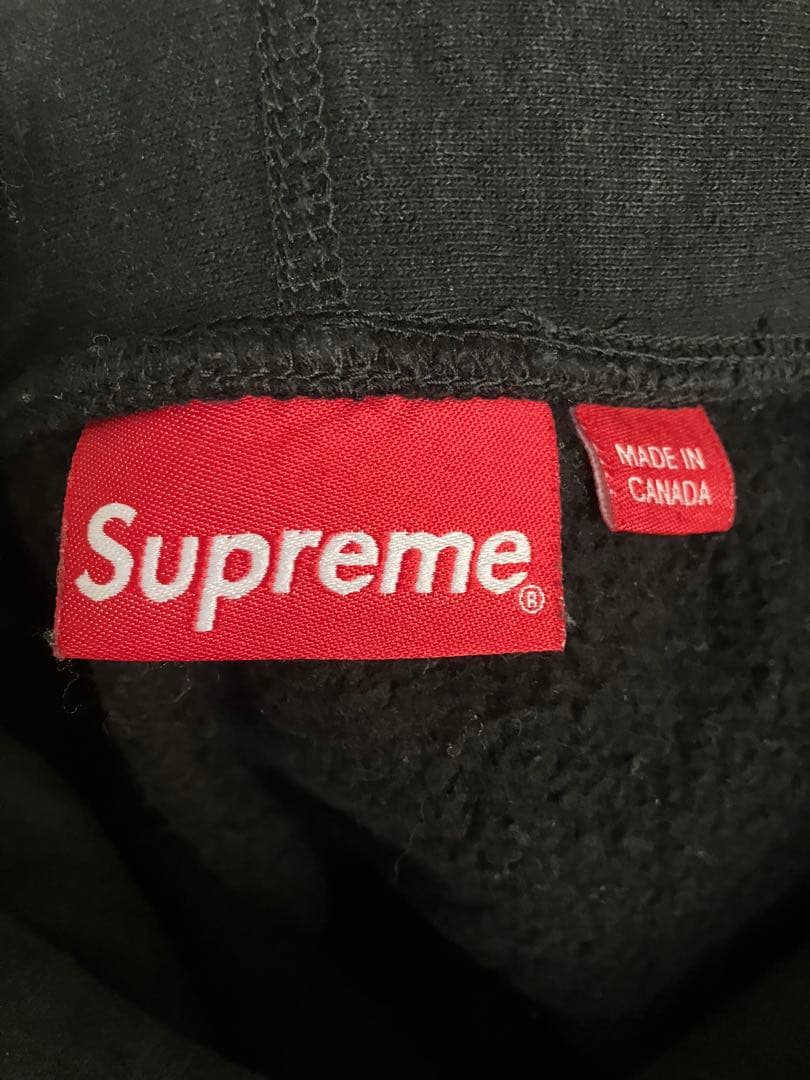 《美品》シュプリーム　SUPREME ボックスロゴパーカー21FW ブラック　M