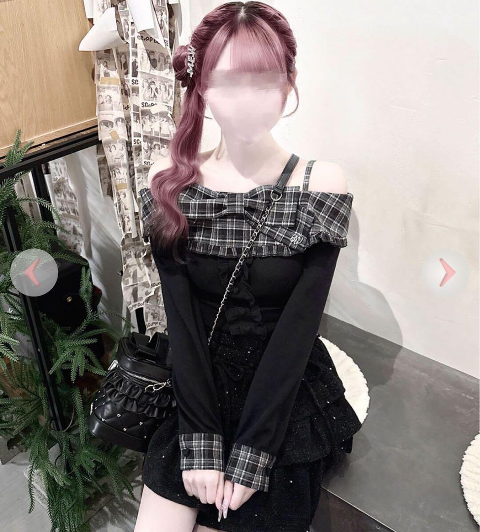 HONEY MEW チェックビッグリボンオフショルトップス ブラック - メルカリ