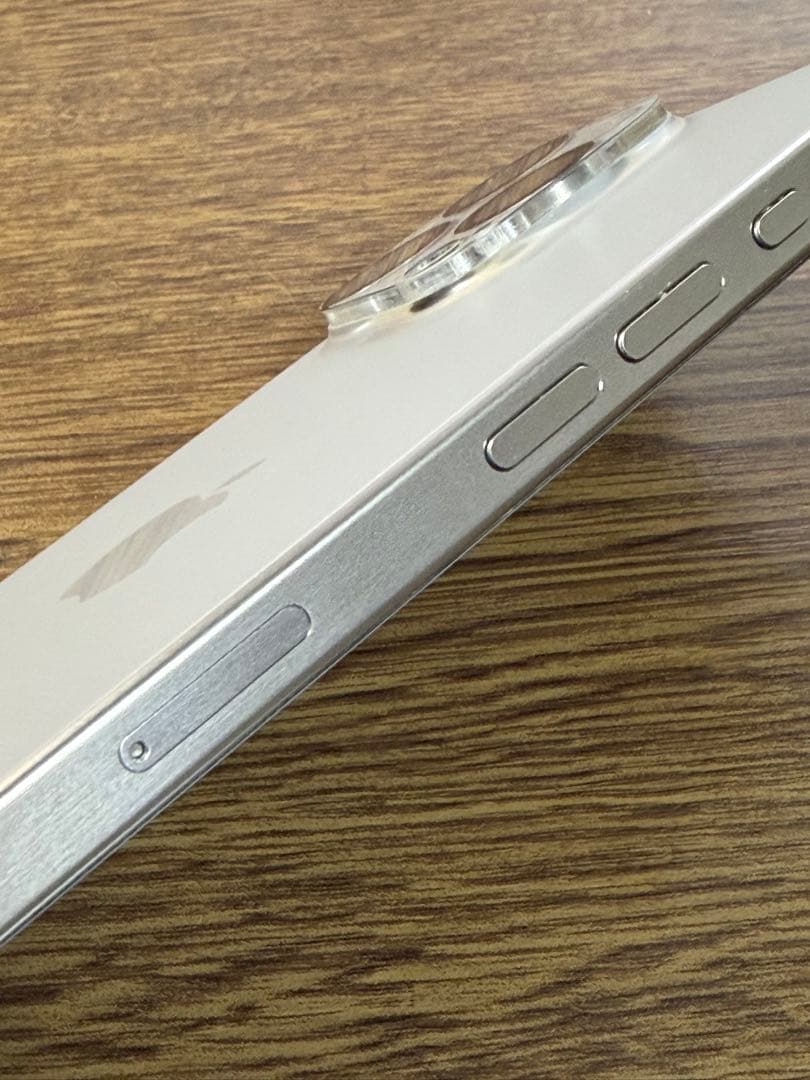 iPhone 15 Pro Max 256 GB ナチュラルチタニウム おまけ付 - メルカリ