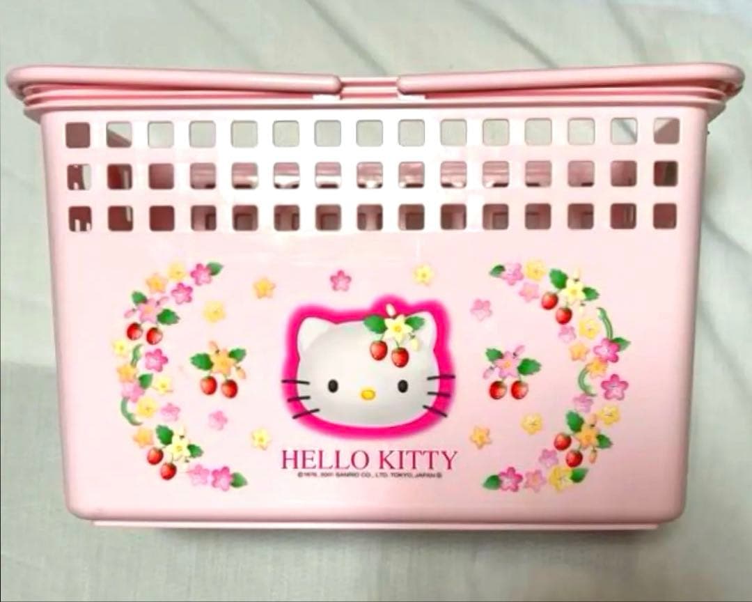 激レア】希少◇平成レトロ キティちゃん 野いちご かごケース