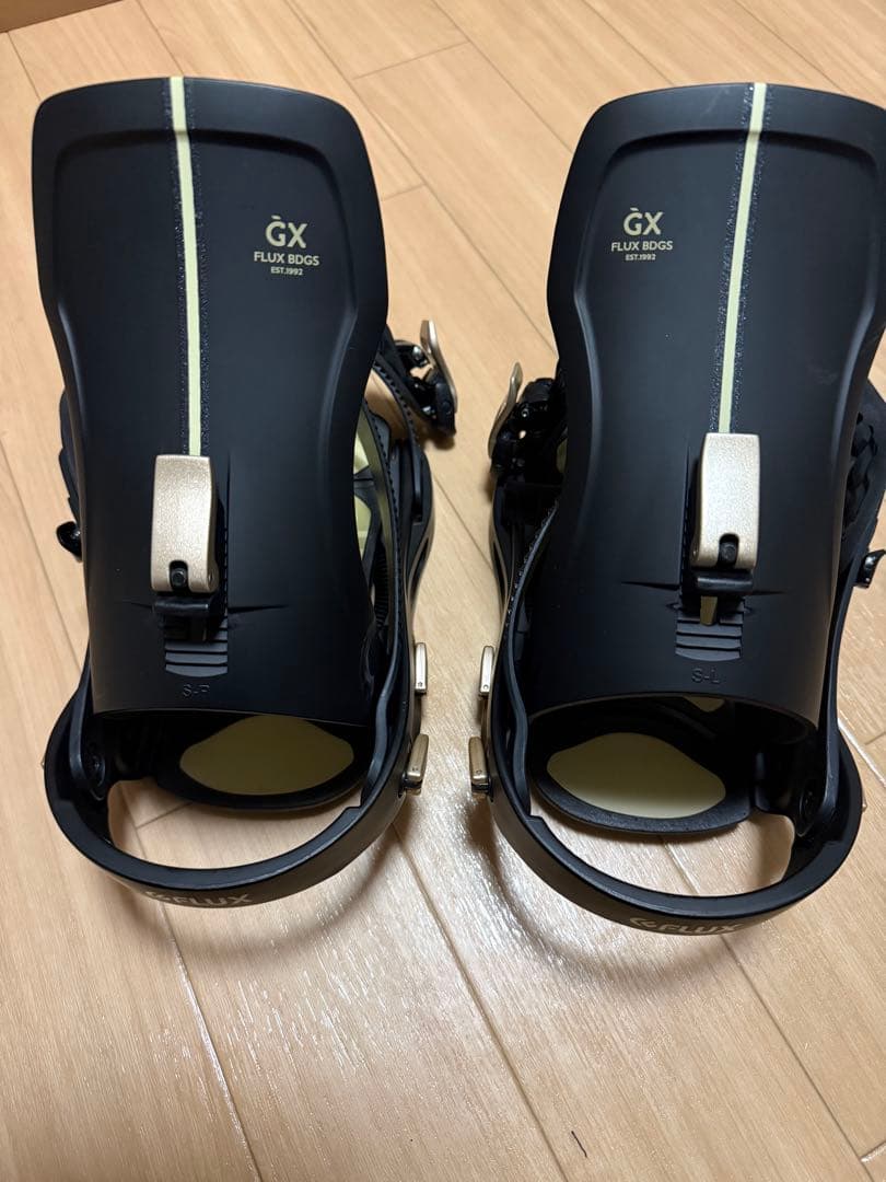 【美品】FLUX GX スノーボード ビンディング　S FLUX（フラックス） スノーボード ビンディング レディース ジー