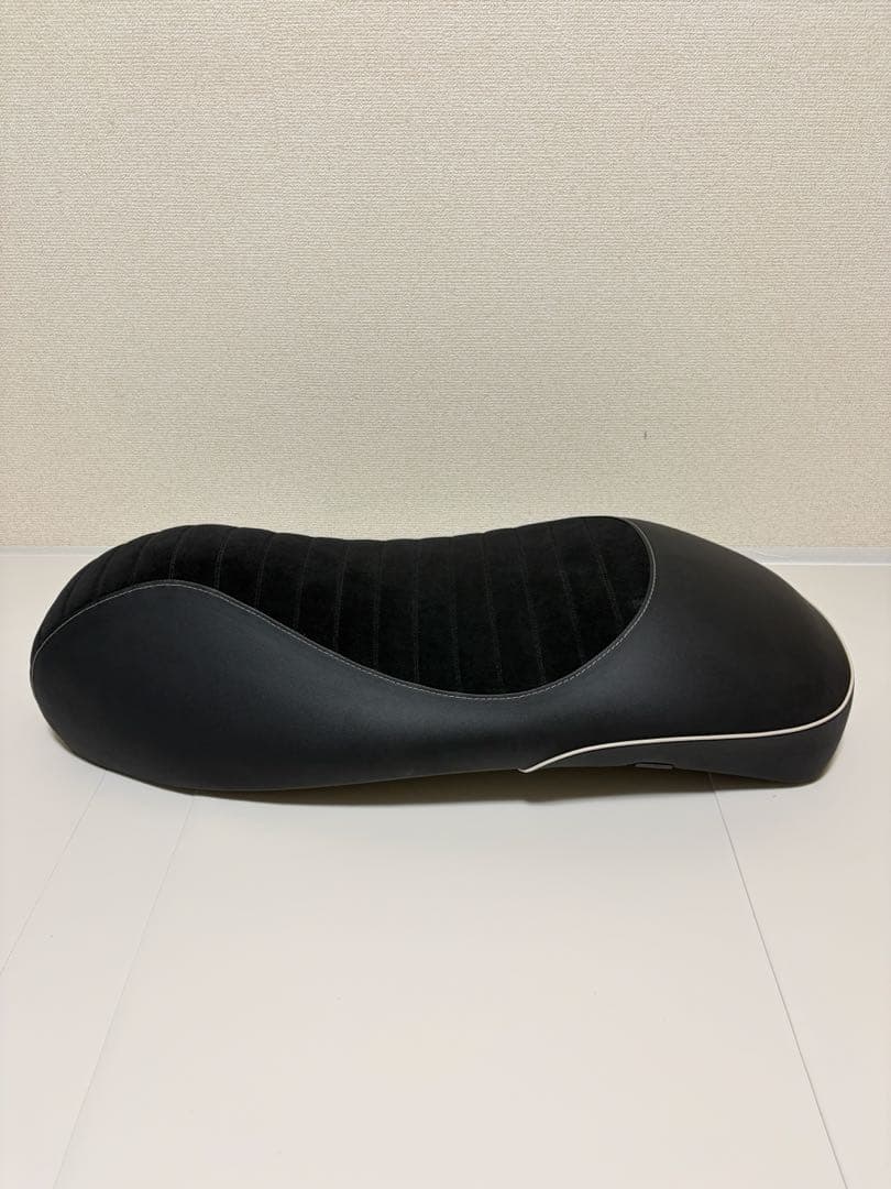 【新品未使用】ベスパ　セイジョルニ　エディション2 　 純正シート＋タンデムバー 限定ベスパを振り返る♯1｜レーシングベスパのレプリカモデル、「Sei