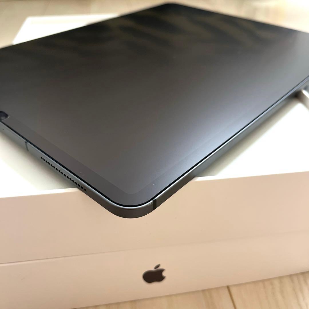 SIMフリー iPadPro12.9 第4世代 SpaceGray256G