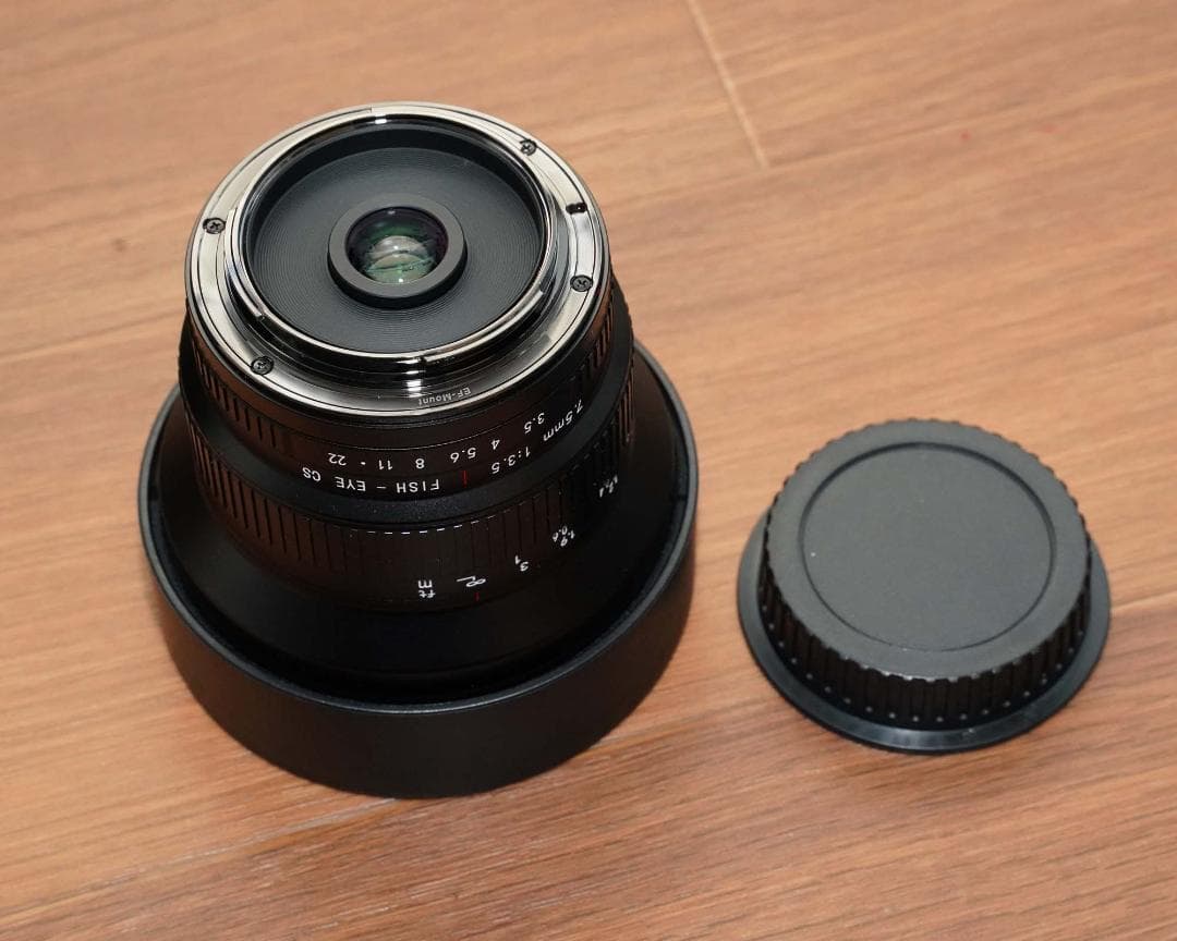 7Artisans　MF 7.5mm f/3.5 APS-C EF　魚眼　美品