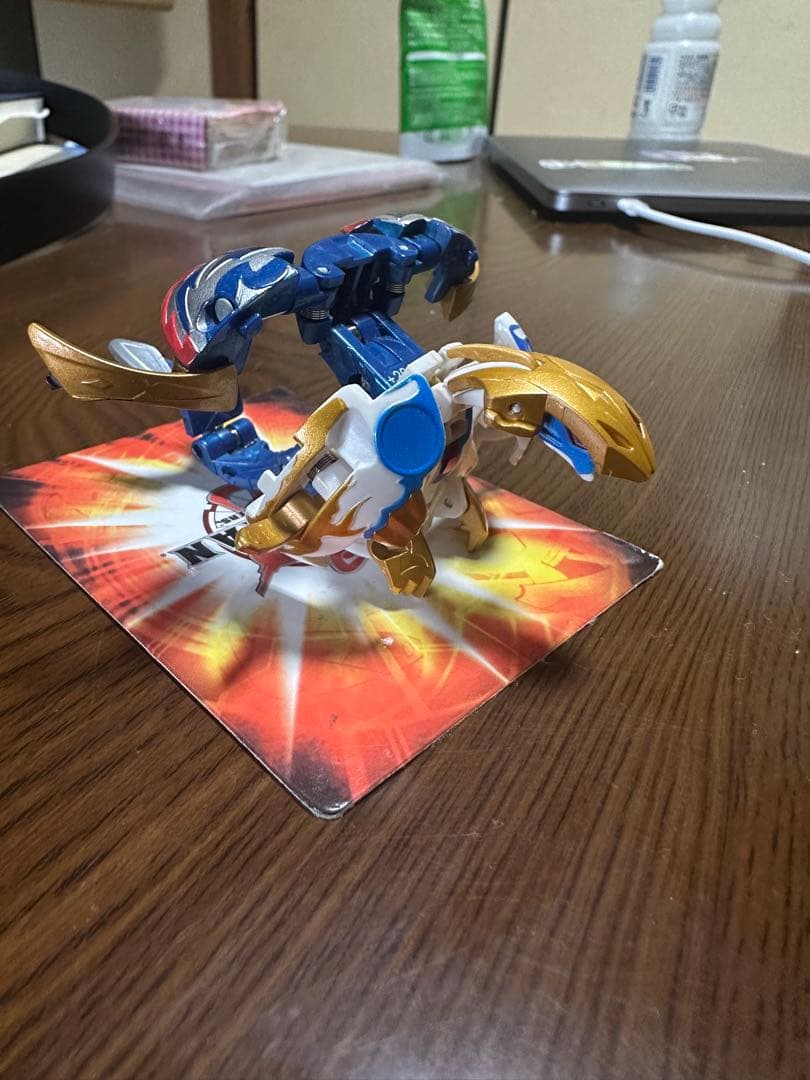 爆丸　ドラガオン轟龍　アルファードヒュドラ