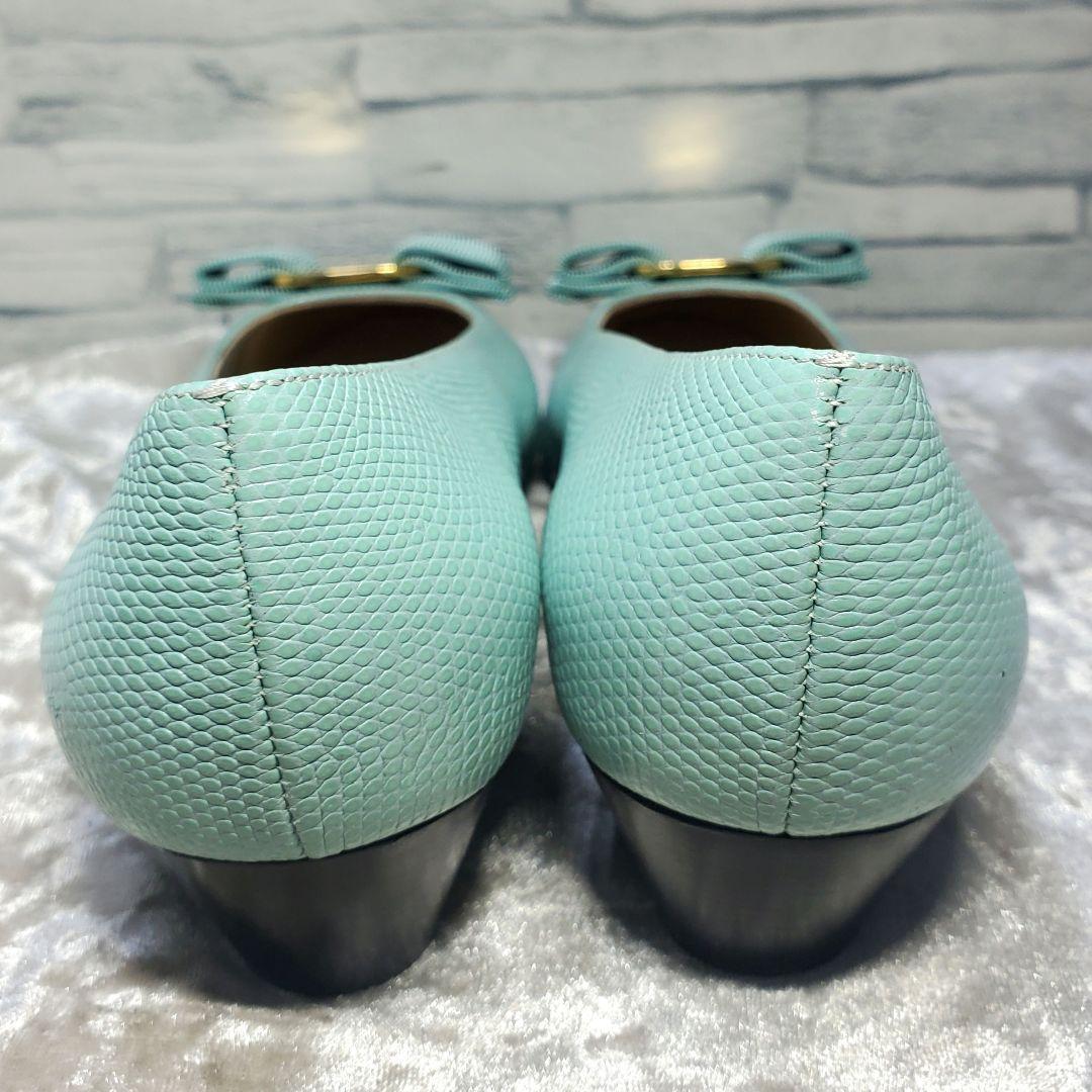 【ワケ有未使用級】サルヴァトーレフェラガモ 23.5cm パンプス ヴァラ 6D