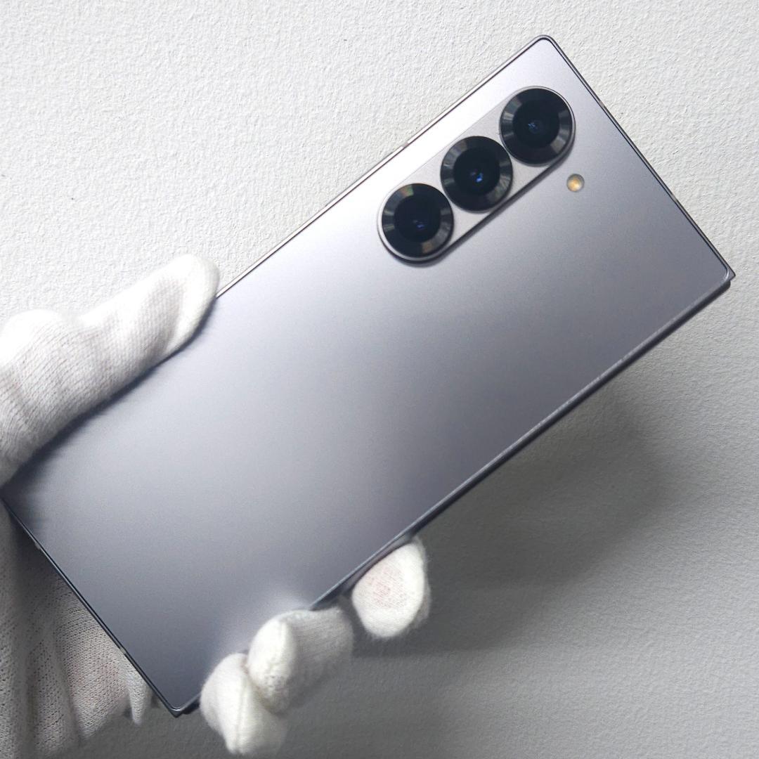 Galaxy Z FOLD6 256GB シルバー SIMフリー【A級】 - メルカリ