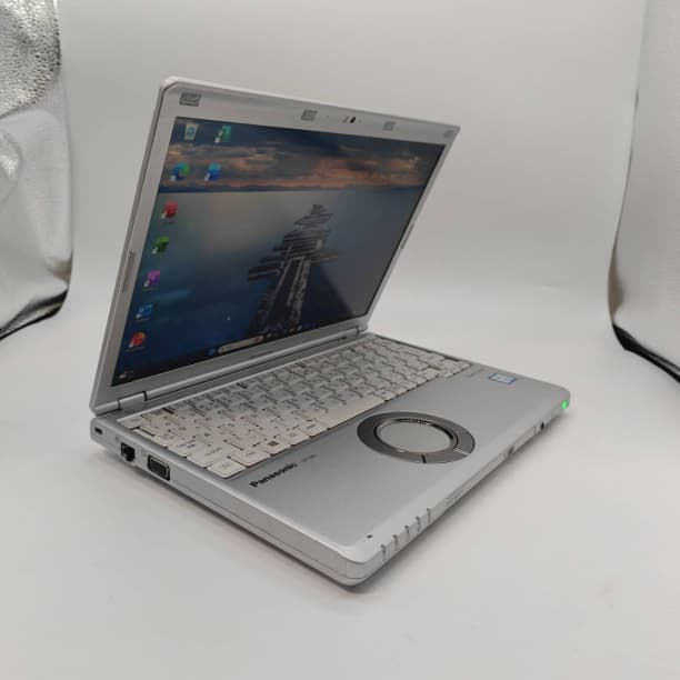 SSD512GB バッテリ◎ フルHD 12 レッツノート i5-7 オフィス - メルカリ