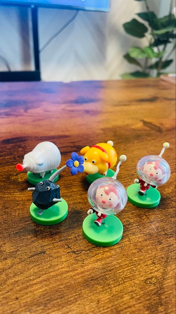 ピクミンチョコエッグ フィギュア【バラ売り】【まとめ売り】 - メルカリ