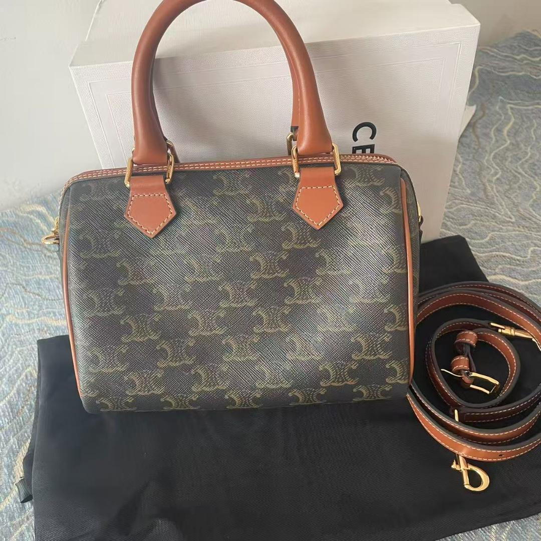 美品 スモールボストン トリオンフキャンバス＆カーフスキン CELINE】セリーヌ トリオンフキャンバス スモールボストン (CELINE