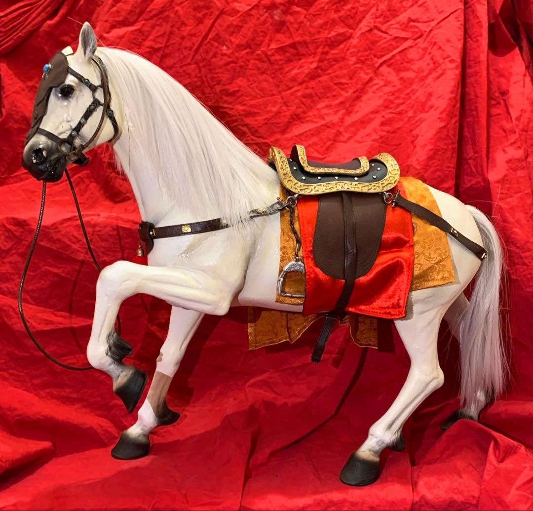 1/6 スケール　戦馬　馬　フィギュア　ホットトイズ 系　模型　置き物