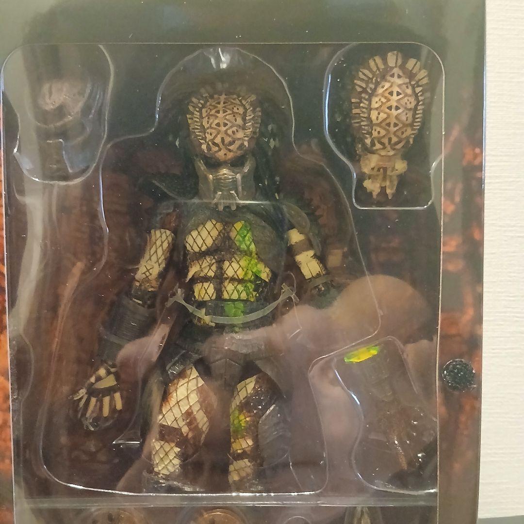 NECAネカアルティメットシティハンタープレデターバトルダメージ