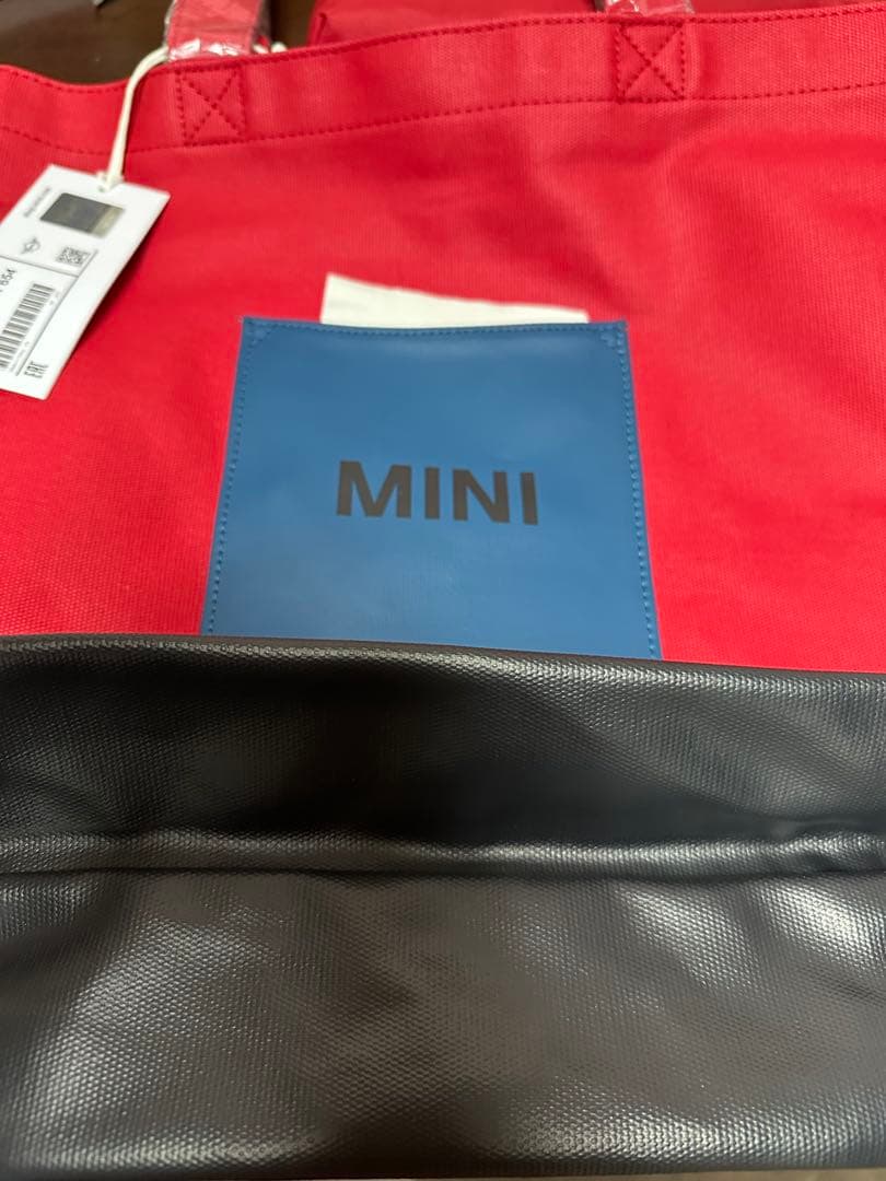 MINI レッドトートバッグ 、ポーチ、折りたたみ傘、マグカップ